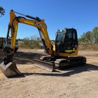 8 Tonne Excavator - Earthworks & Earthmoving Equipment Hire Perth - JEDS Contracting