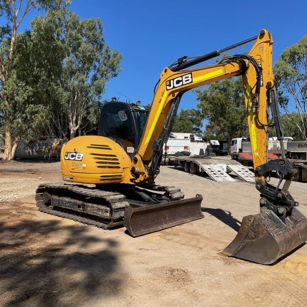 8 Tonne JCB 8085 Excavator - Earthworks & Earthmoving Equipment Hire Perth - JEDS Contracting